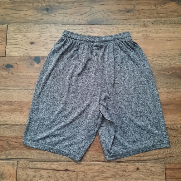 Toronto Maple Leaf Drawstring Shorts - Picture 4 of 12